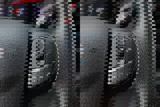 New 2026 Ford Transit 250 148 Medium Roof w/ Load Area Protection Package image 7