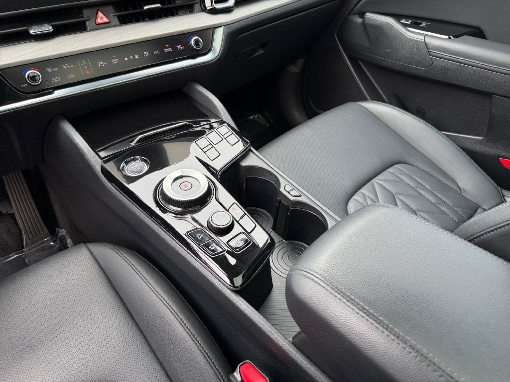 Used 2024 Kia Sportage X-Line AWD/4WD image 19
