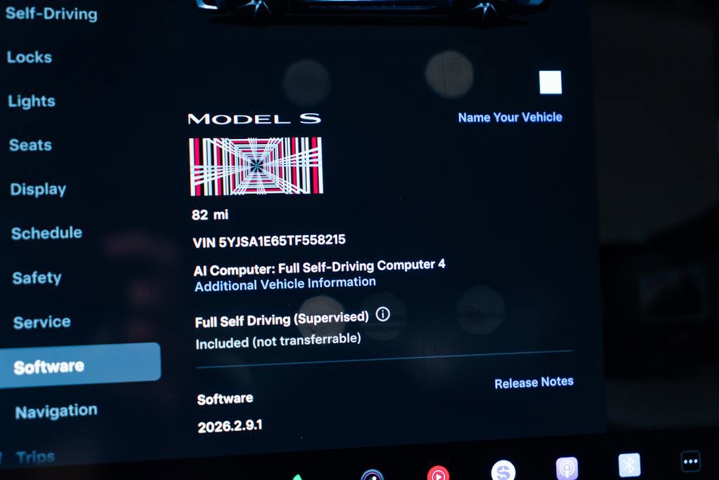 Used 2026 Tesla Model S Plaid AWD/4WD image 27