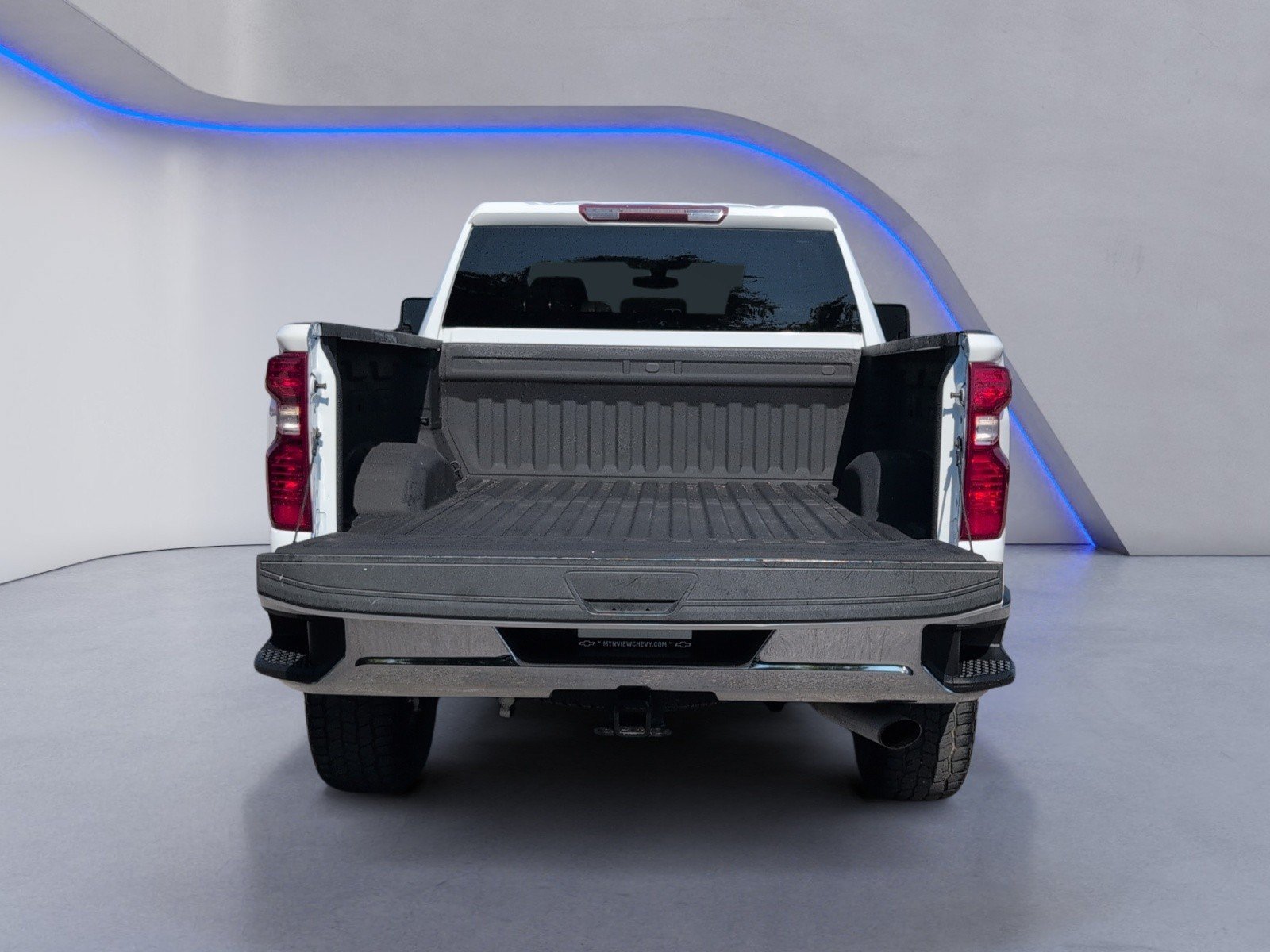 Used 2023 Chevrolet Silverado 2500 LT w/ Convenience Package AWD/4WD image 14