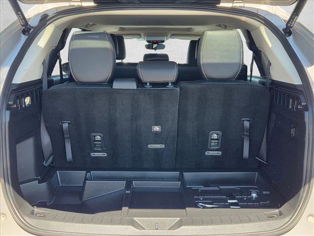 Used 2024 MAZDA CX-90 3.3 Turbo w/ Preferred Plus image 6