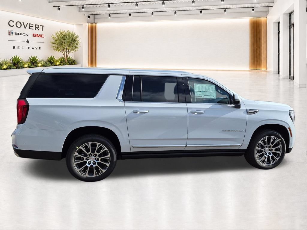 New 2026 GMC Yukon XL Denali w/ Denali Reserve Package AWD/4WD image 13