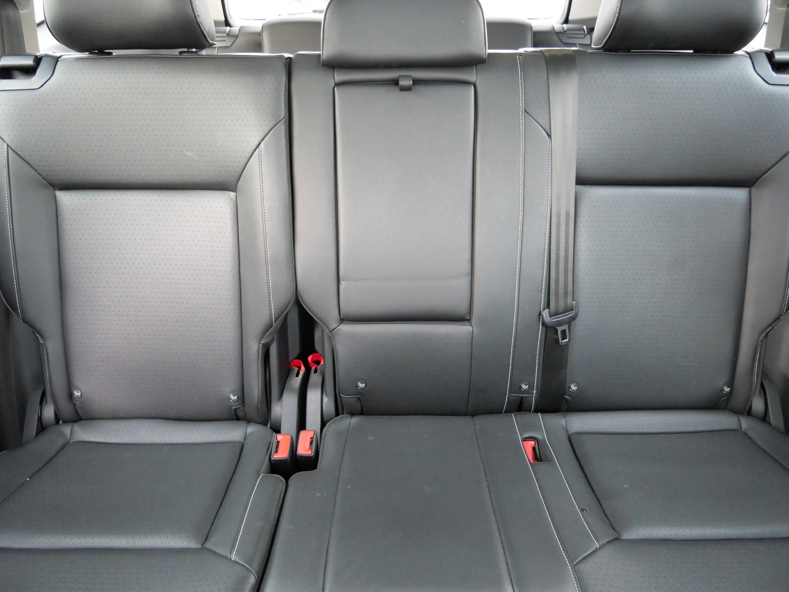 Certified 2021 Volkswagen Atlas SE image 13