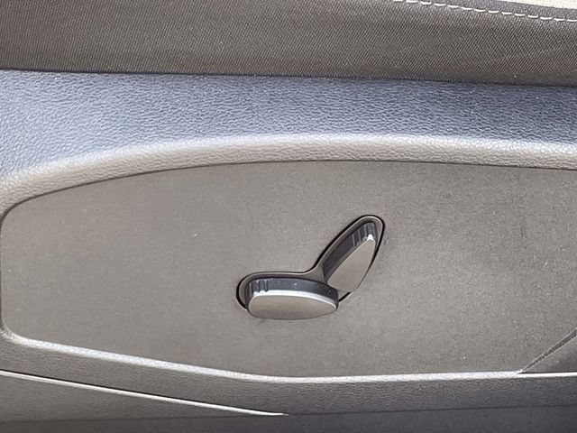Used 2023 Ford Transit Connect XLT FWD image 11