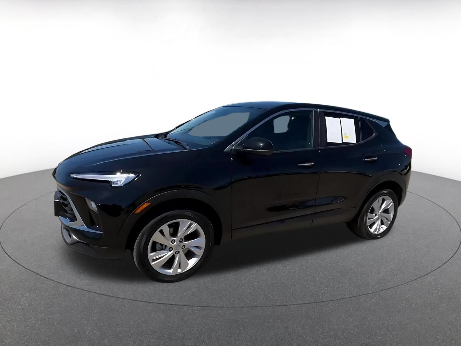 Used 2025 Buick Encore GX Preferred AWD/4WD image 8