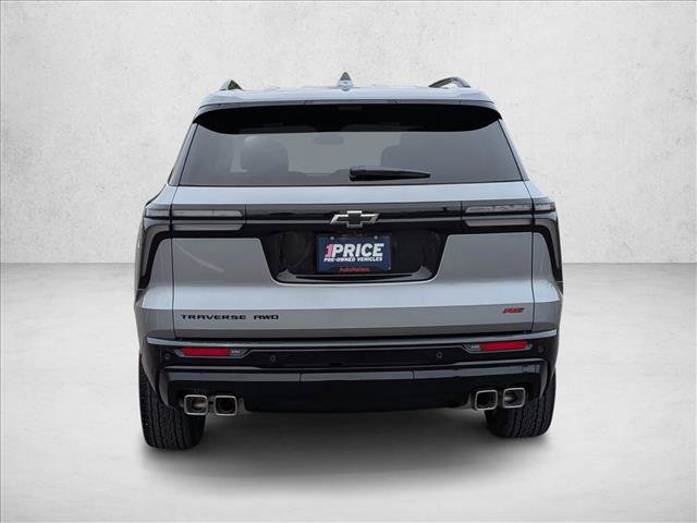 Used 2026 Chevrolet Traverse RS AWD/4WD image 8