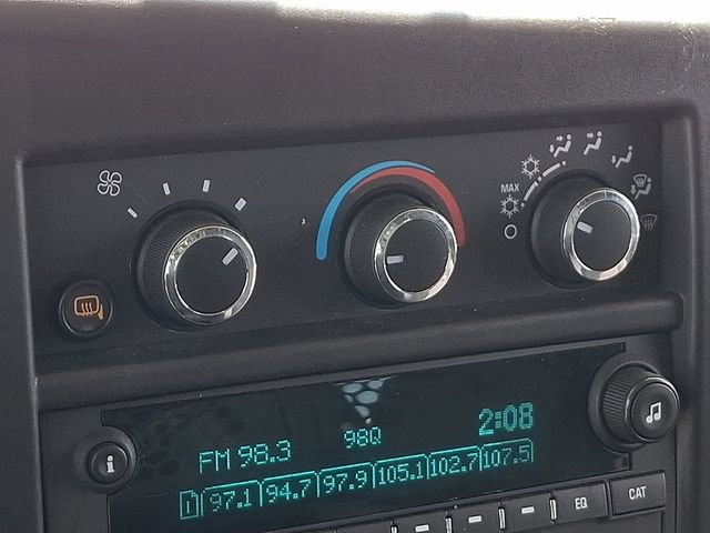 Used 2025 Chevrolet Express 2500 w/ Driver Convenience Package RWD image 12