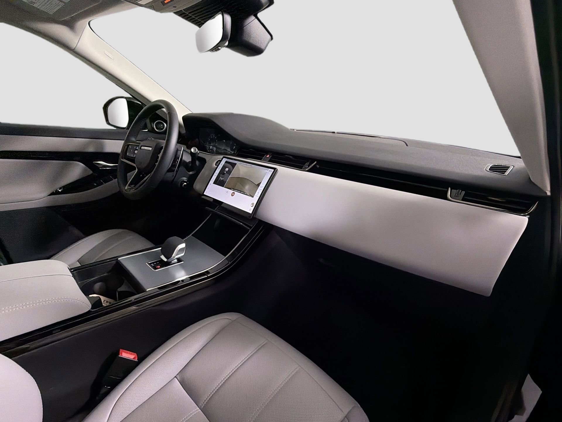Certified 2025 Land Rover Range Rover Evoque S AWD/4WD image 32