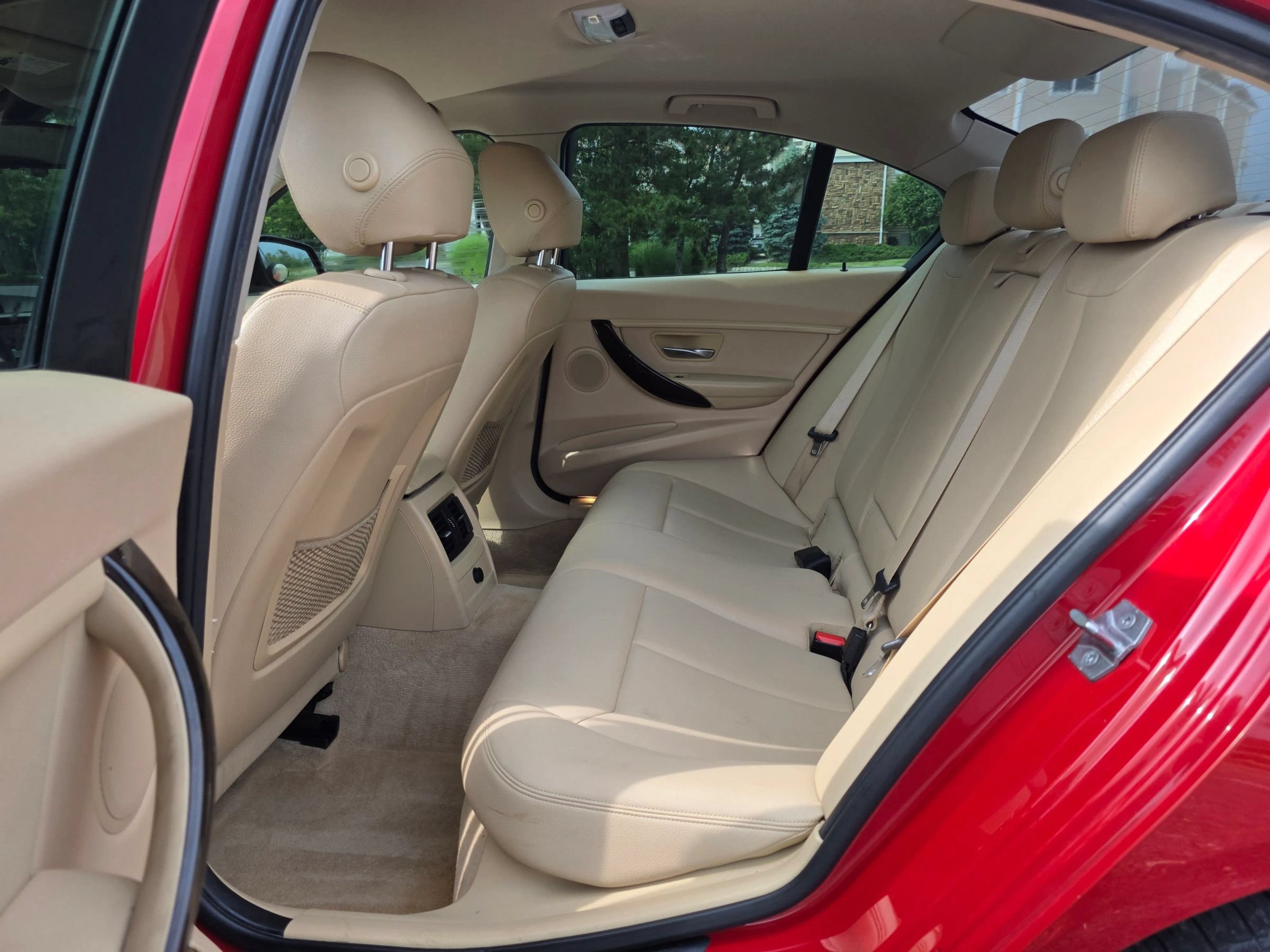 Used 2015 BMW 328i Sedan w/ Driver Assistance Package RWD image 18