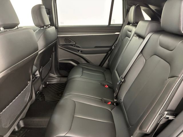 Used 2025 Jeep Wagoneer S Limited image 18