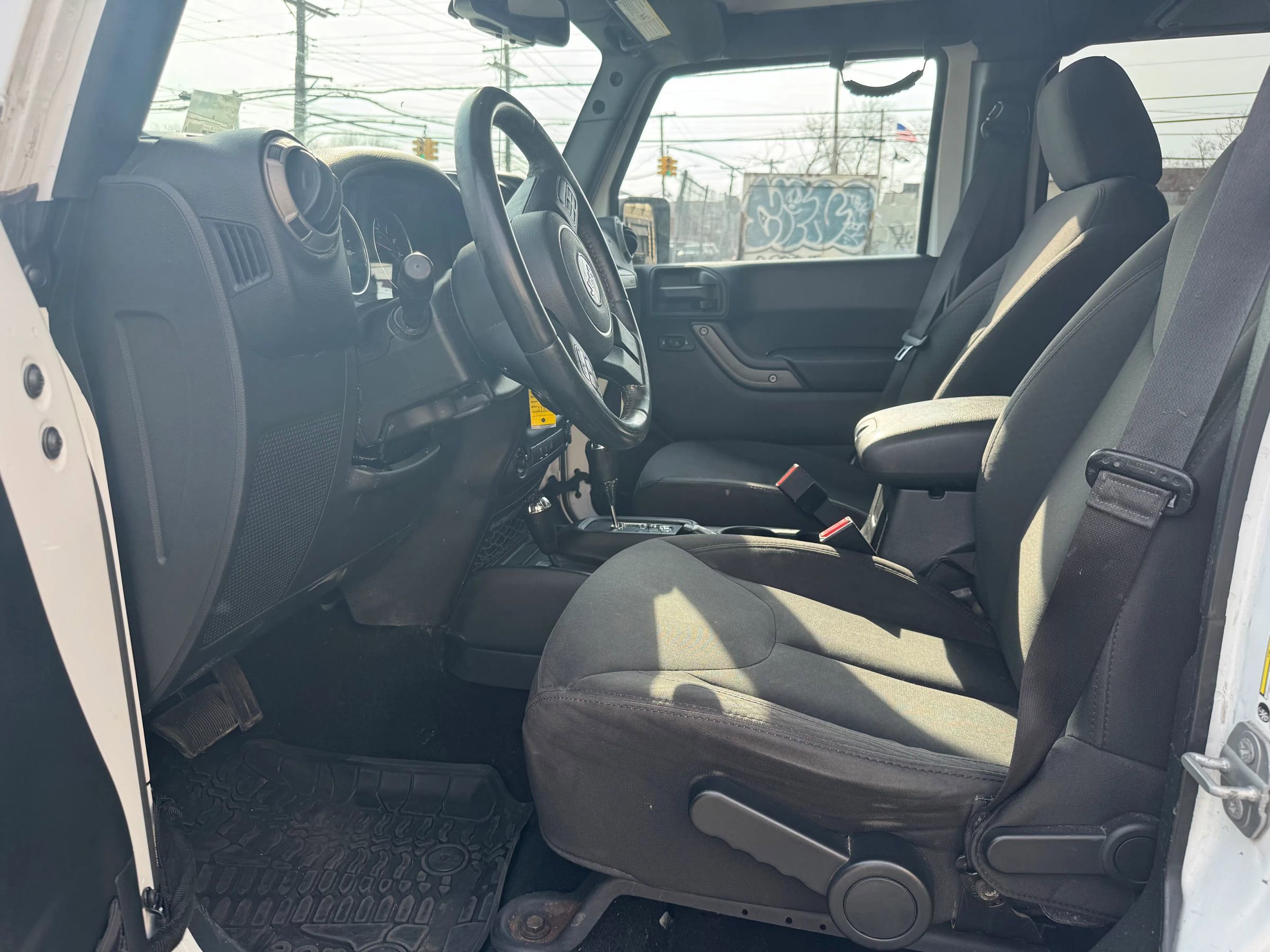 Used 2016 Jeep Wrangler Unlimited Sport image 13