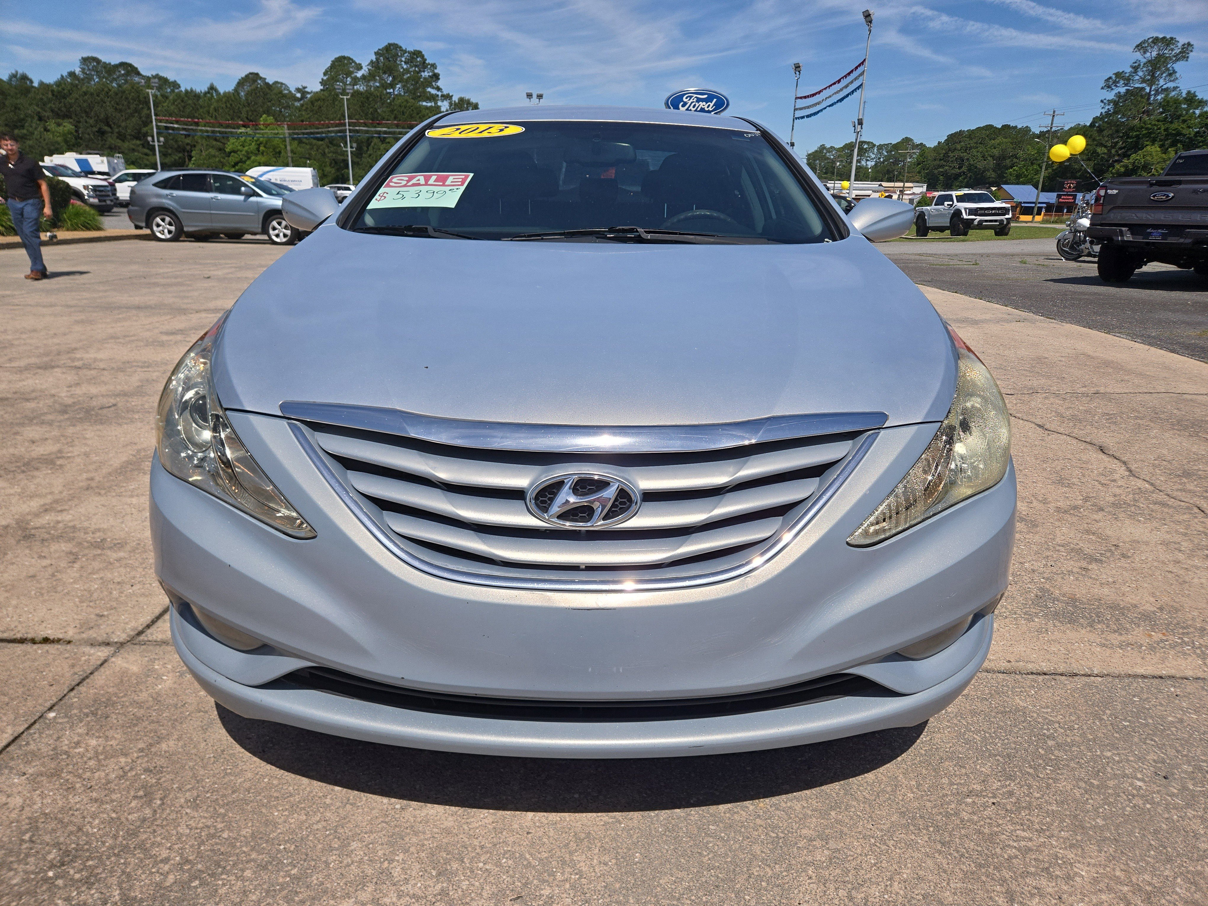 Used 2013 Hyundai Sonata GLS w/ Popular Equipment Pkg FWD image 3