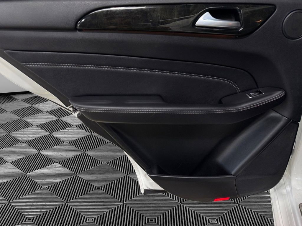 Used 2015 Mercedes-Benz ML 400 4MATIC image 20