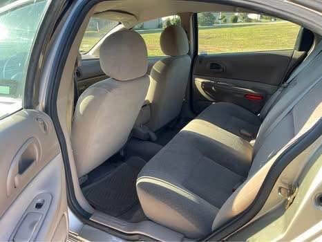 Used 2004 Dodge Intrepid SE image 10