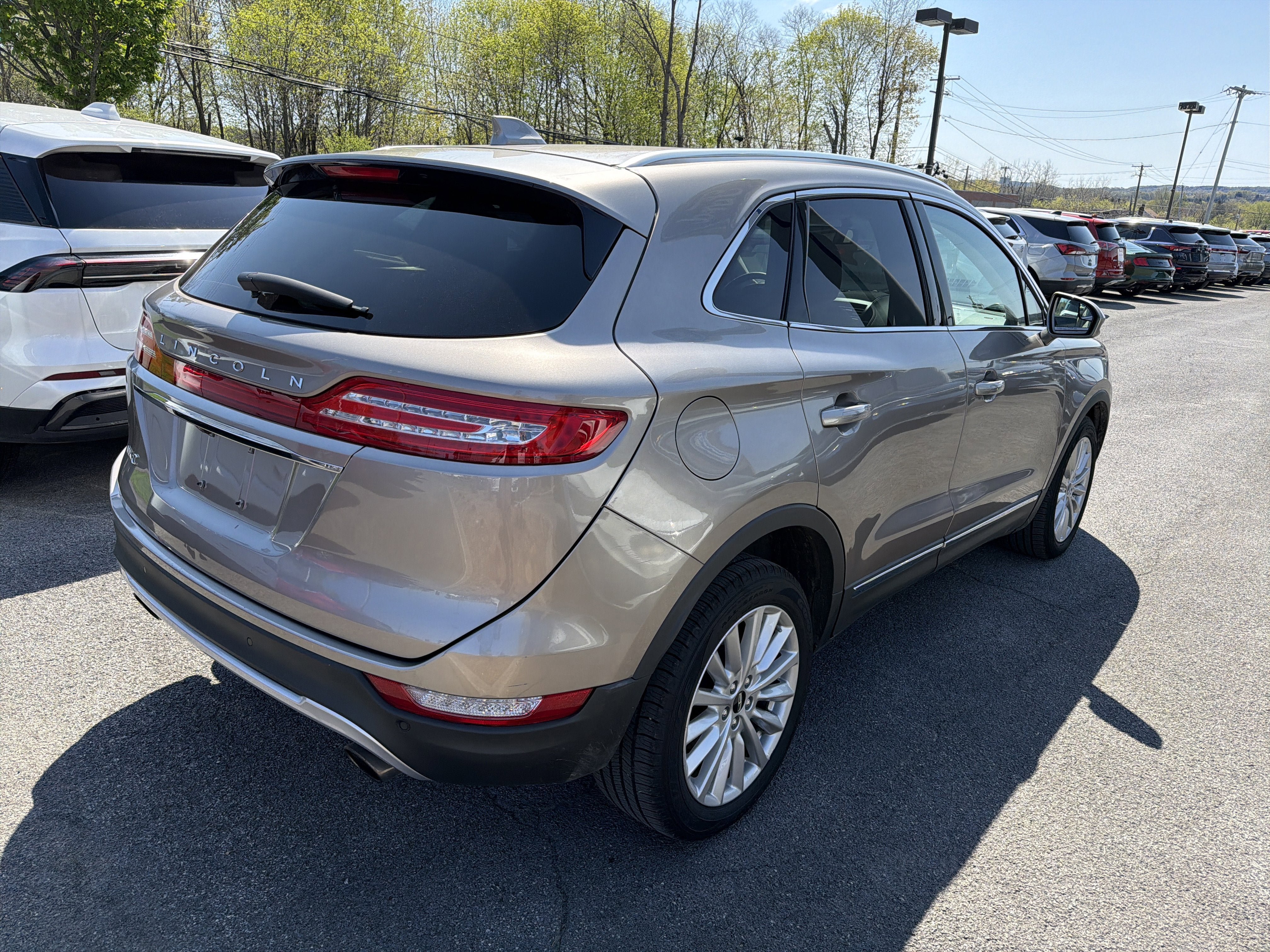 Used 2019 Lincoln MKC Premiere AWD/4WD image 6