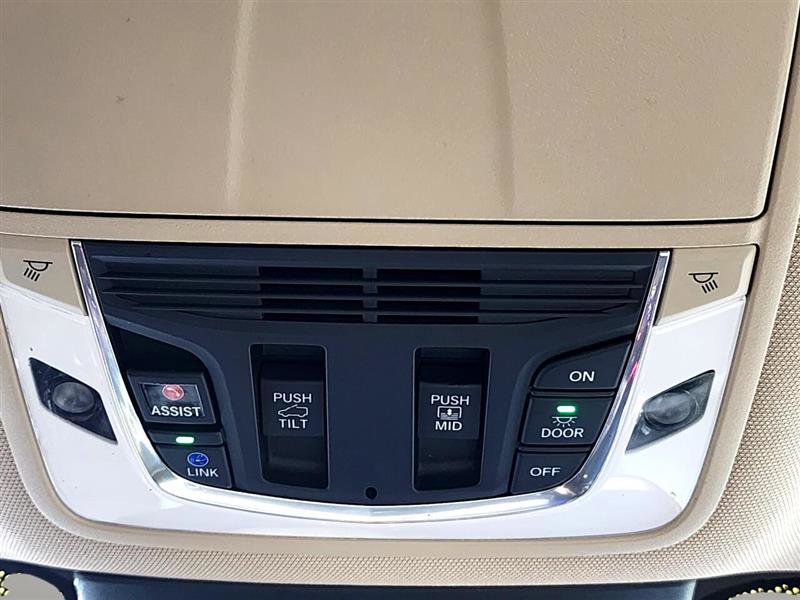 Used 2022 Acura MDX SH-AWD w/ Technology Package image 22