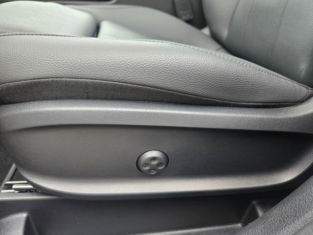 Certified 2025 Mercedes-Benz GLA 250 4MATIC image 13