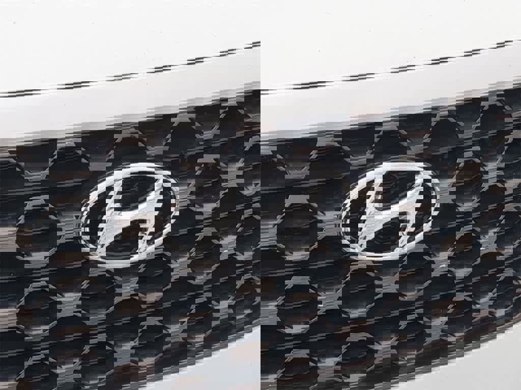 Used 2019 Hyundai Santa Fe Limited image 11