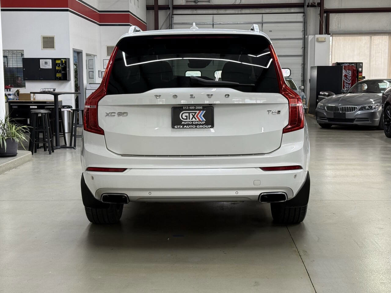 Used 2016 Volvo XC90 T6 Momentum w/ Momentum Plus Package image 6