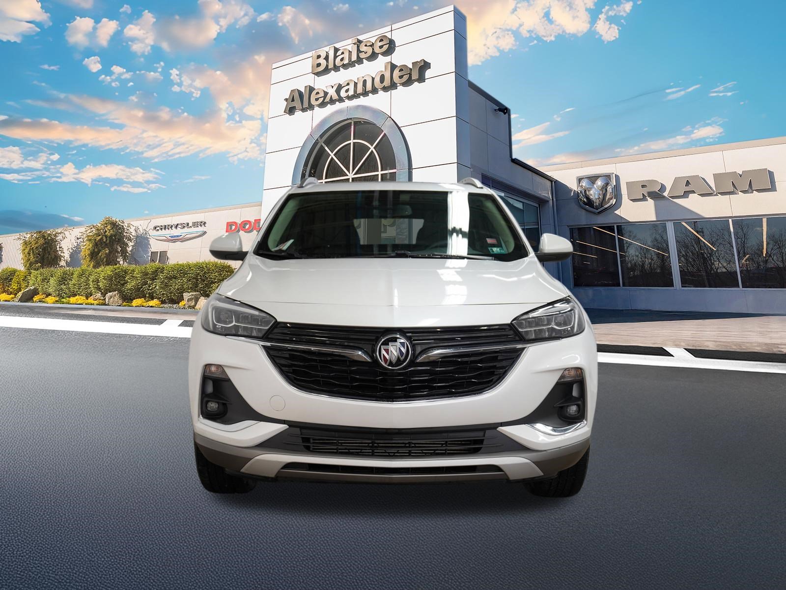 Used 2022 Buick Encore GX Essence w/ Experience Buick Package image 8