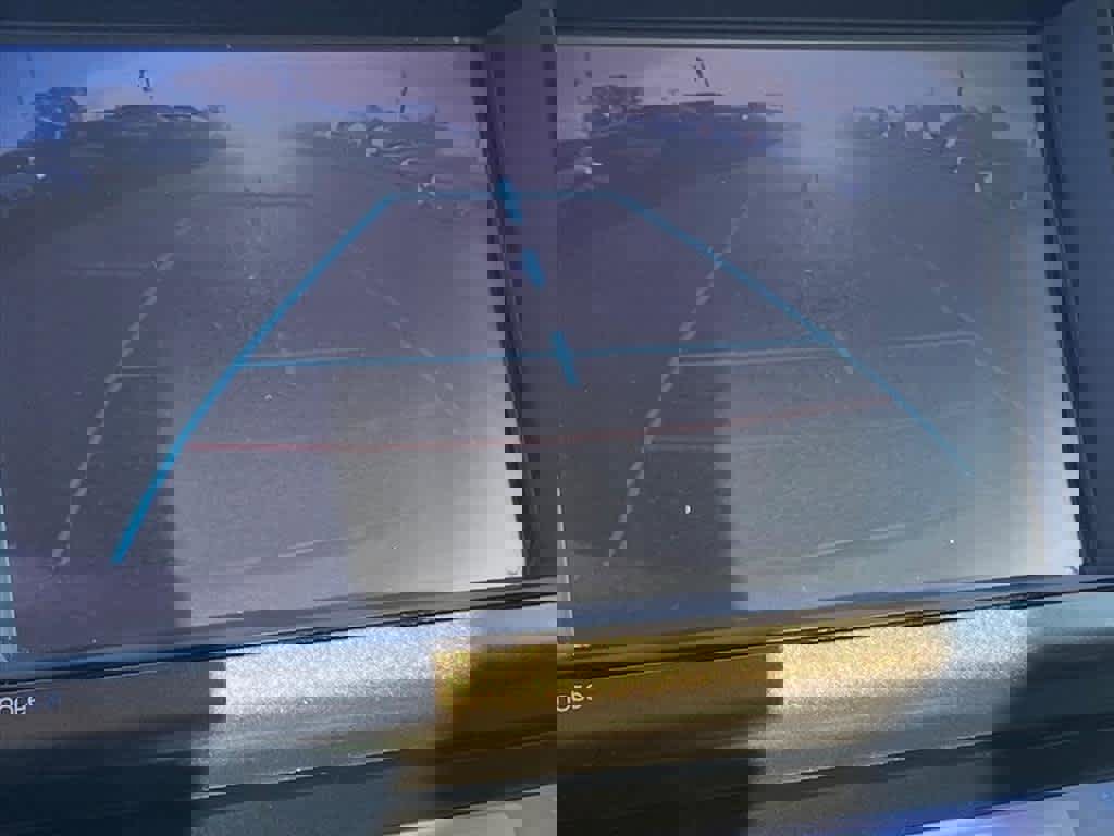 Used 2014 Toyota RAV4 XLE image 18