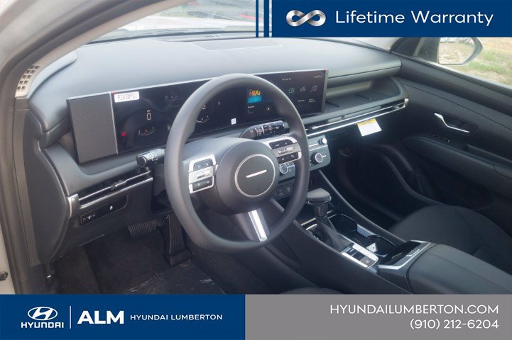 New 2026 Hyundai Tucson SE FWD image 13