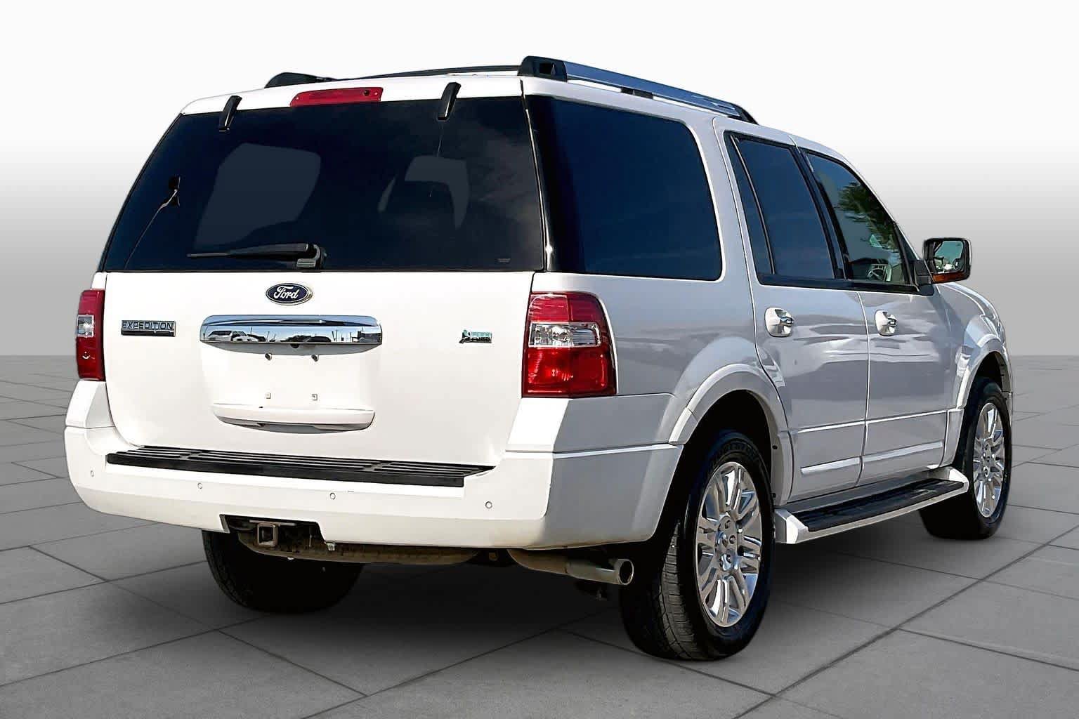 Used 2011 Ford Expedition Limited RWD image 12