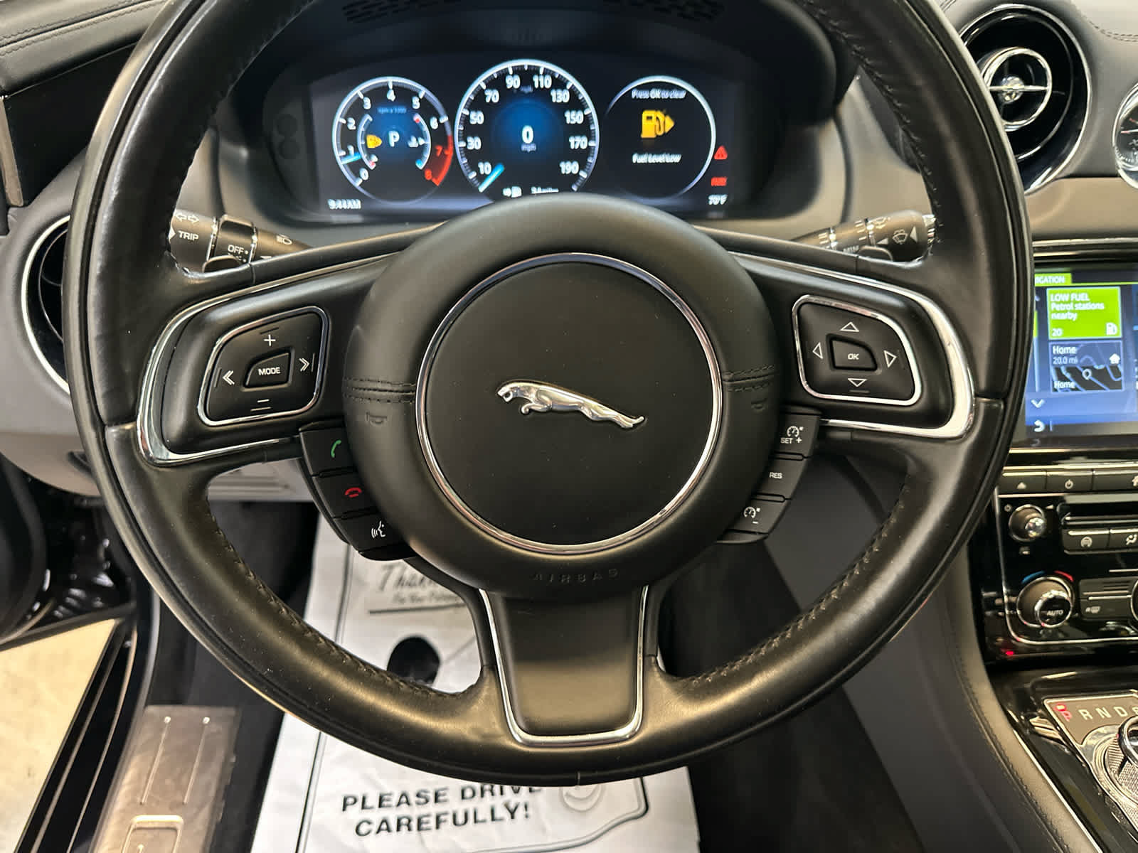 Used 2017 Jaguar XJ R-Sport AWD/4WD image 13