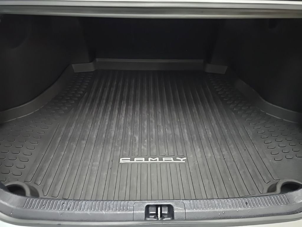 Used 2021 Toyota Camry LE w/ Cold Weather Package image 11