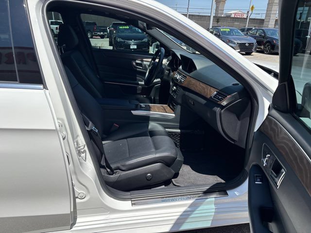 Used 2014 Mercedes-Benz E 250 BlueTEC Sedan image 59