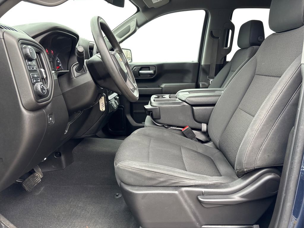 Used 2021 Chevrolet Silverado 1500 Custom image 9