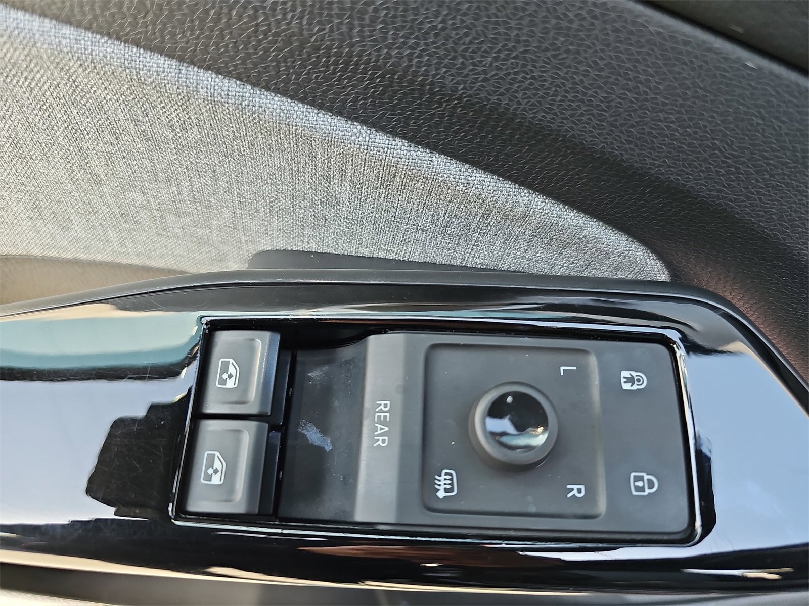 Certified 2023 Volkswagen ID.4 Pro image 25