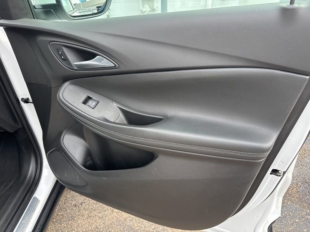 Certified 2020 Buick Encore GX Essence FWD image 47
