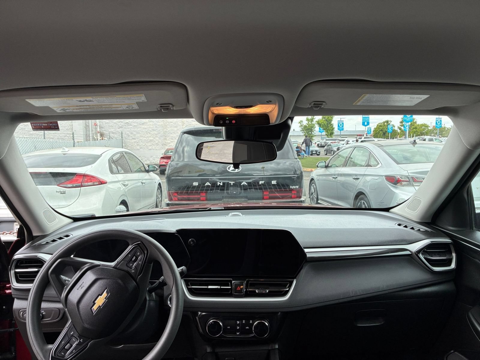 Used 2025 Chevrolet TrailBlazer LT FWD image 33