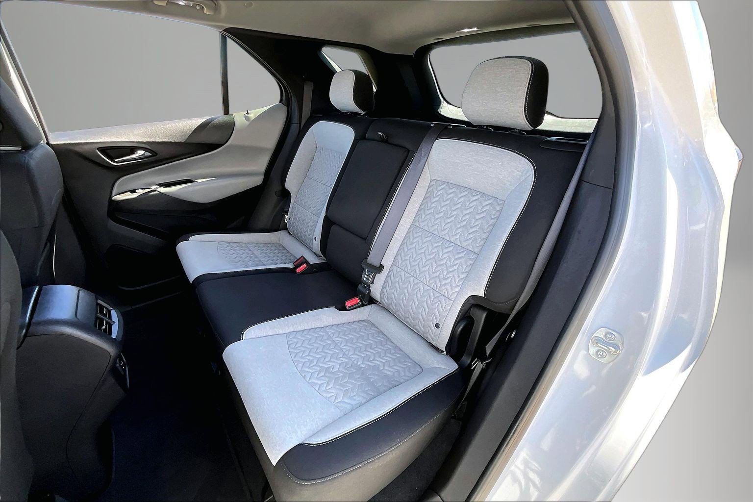 Used 2024 Chevrolet Equinox LT AWD/4WD image 22