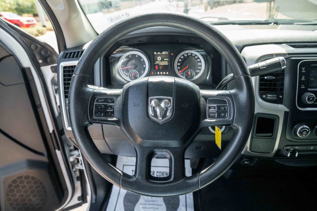 Used 2015 RAM 2500 SLT image 11