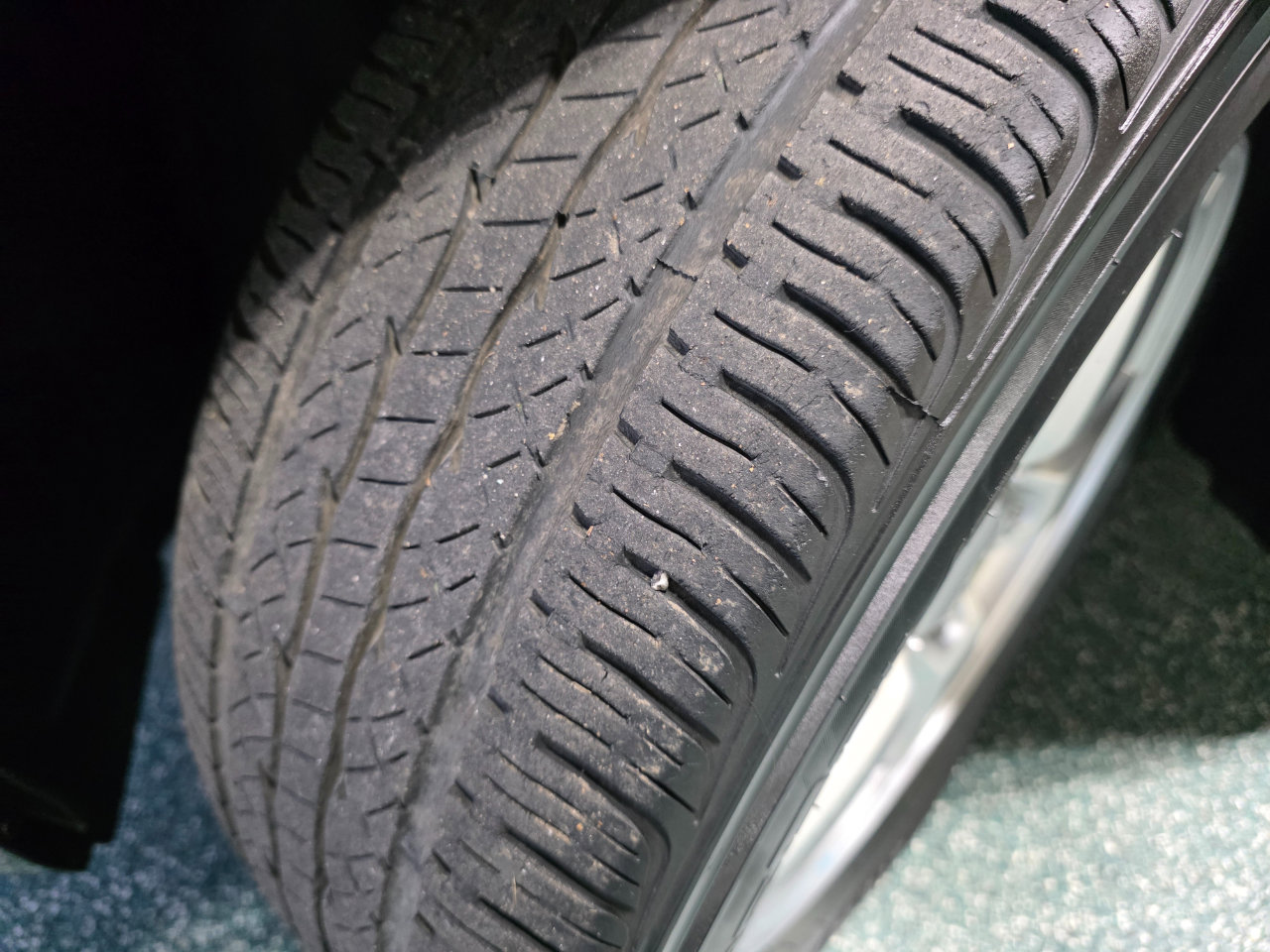 Used 2016 Chevrolet Cruze LT w/ Technology Package image 13