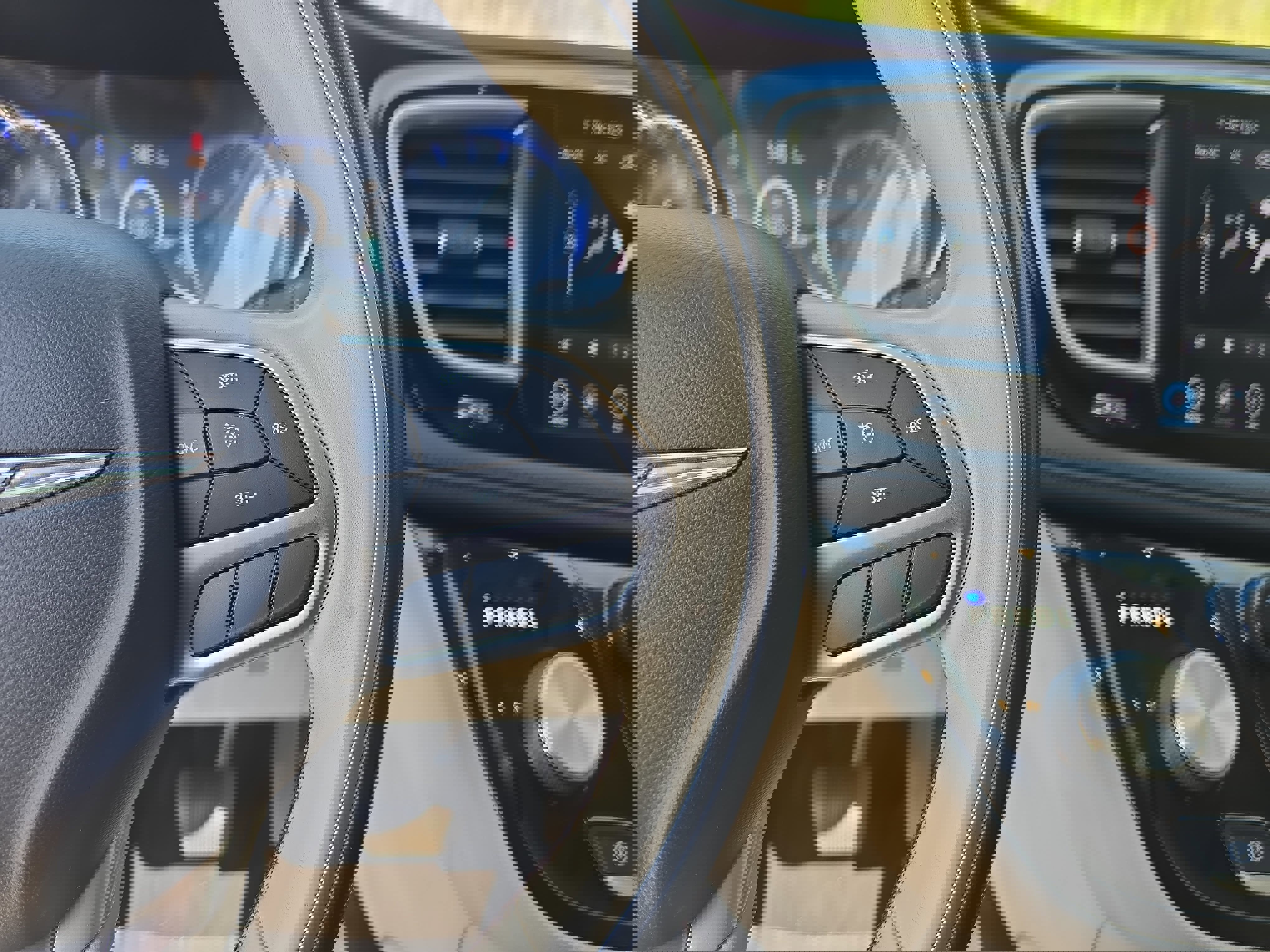 Used 2020 Chrysler Pacifica Limited image 17