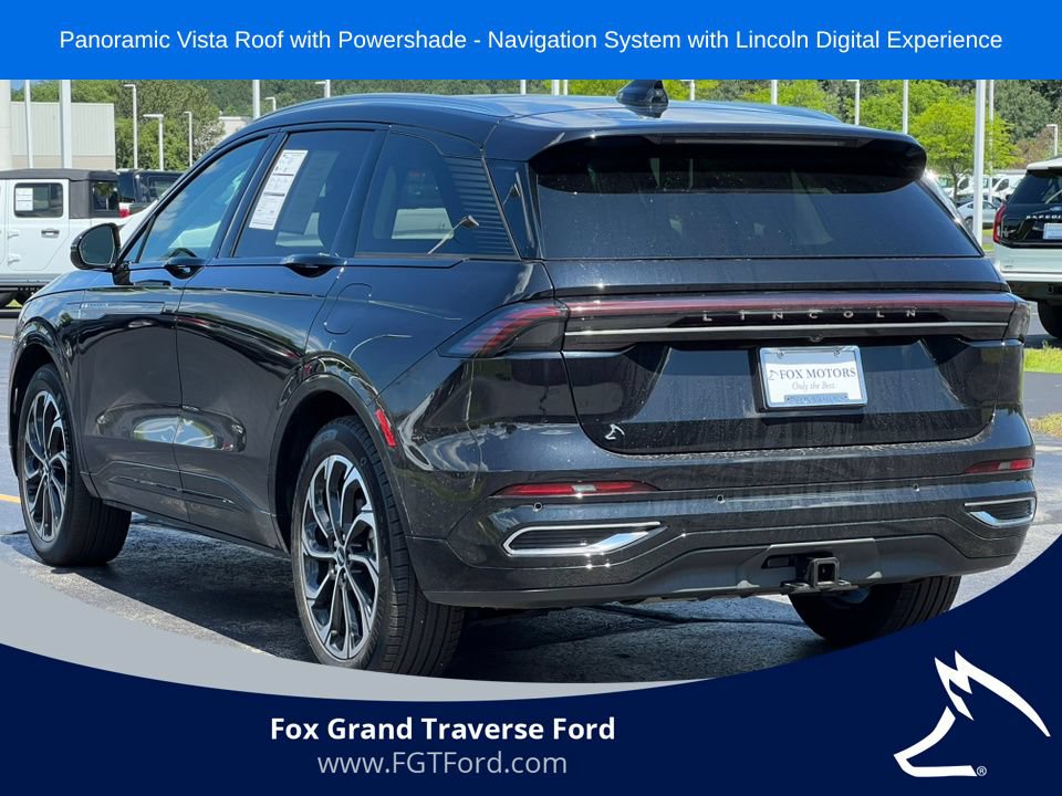 Used 2026 Lincoln Nautilus Reserve AWD/4WD image 40