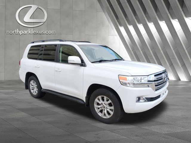Used 2016 Toyota Land Cruiser AWD/4WD image 5