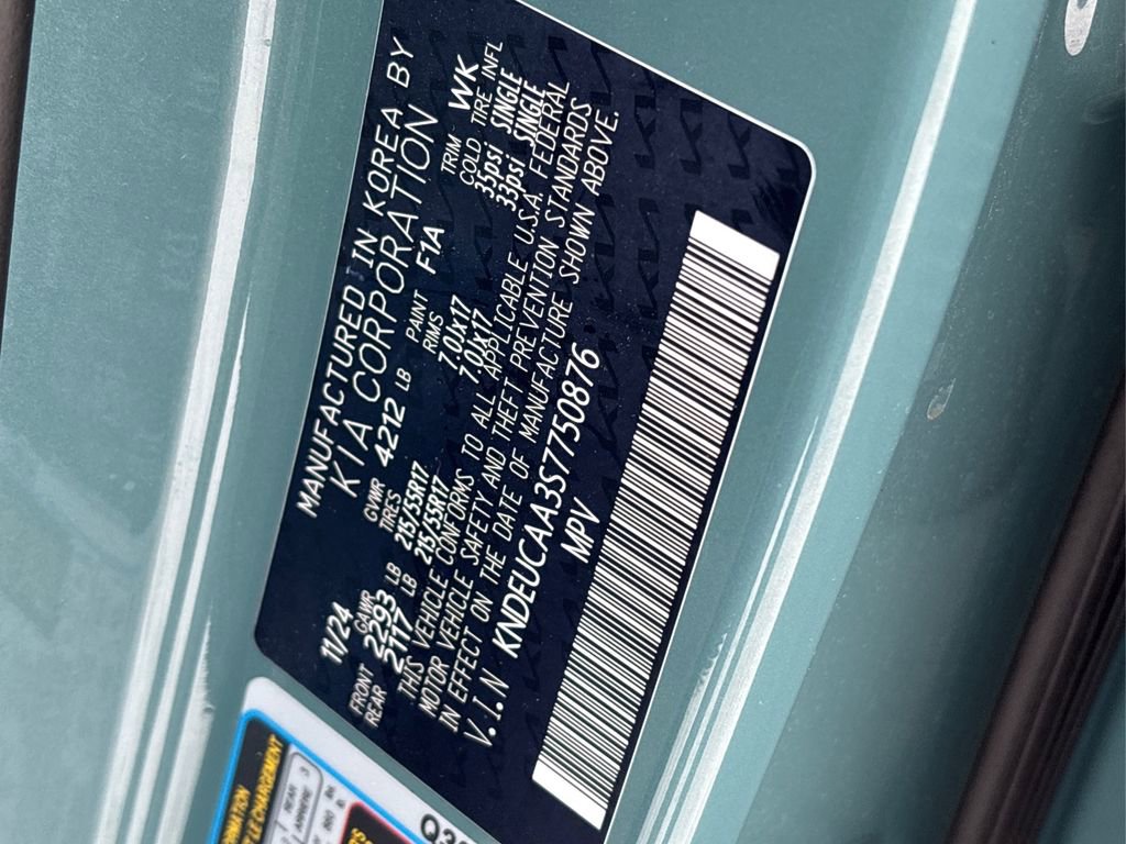 Certified 2025 Kia Seltos S image 15