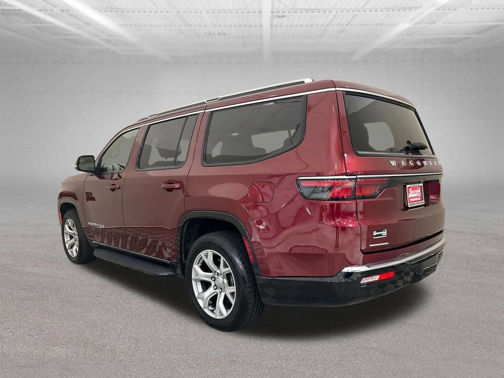 Used 2022 Jeep Wagoneer Series II AWD/4WD image 3