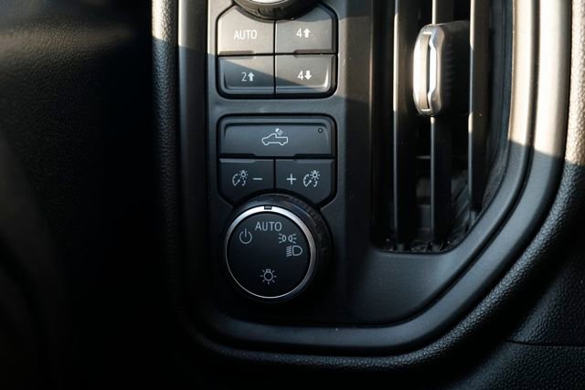 Used 2020 Chevrolet Silverado 1500 Custom Trail Boss w/ Custom Convenience Package image 43