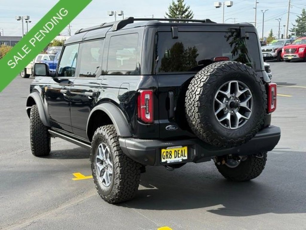 New 2025 Ford Bronco Badlands image 8