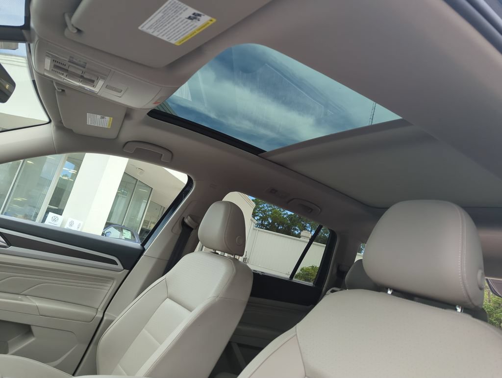 Certified 2023 Volkswagen Atlas SE w/ Panoramic Sunroof Package FWD image 28
