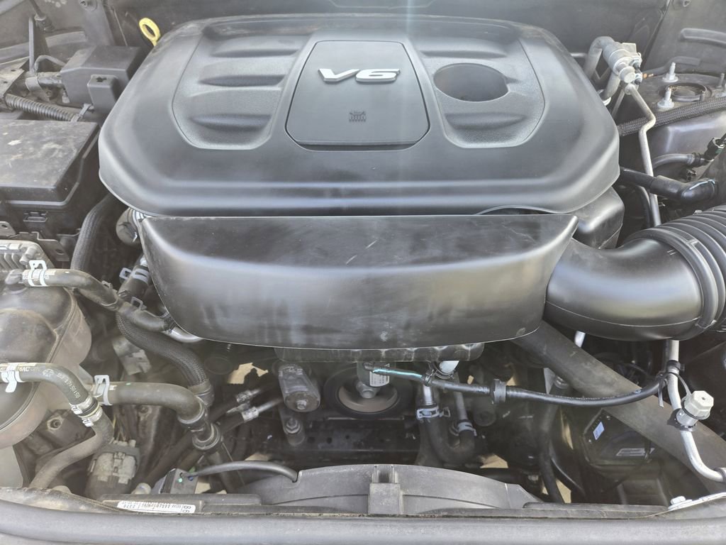 Used 2018 Jeep Grand Cherokee Limited AWD/4WD image 30