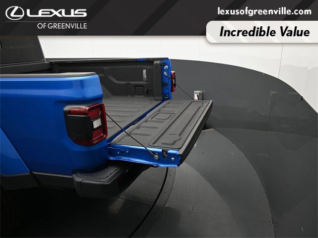 Used 2020 Jeep Gladiator Overland image 26