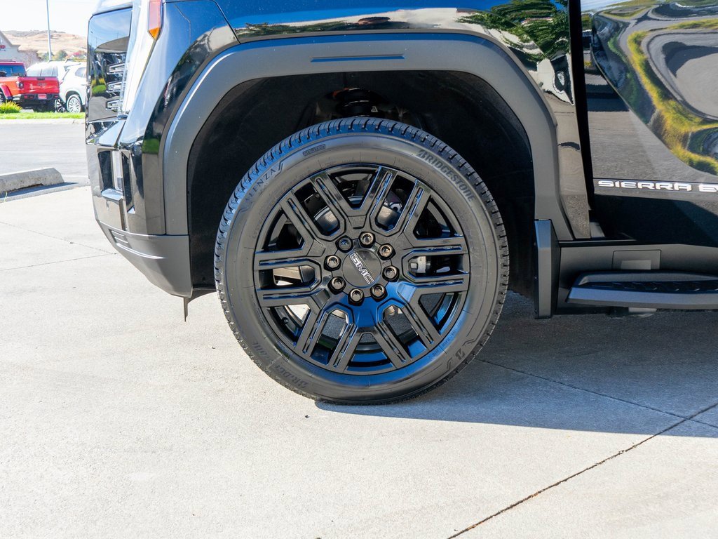 New 2026 GMC Sierra EV Elevation w/ LPO, Elevation Dark Package image 29