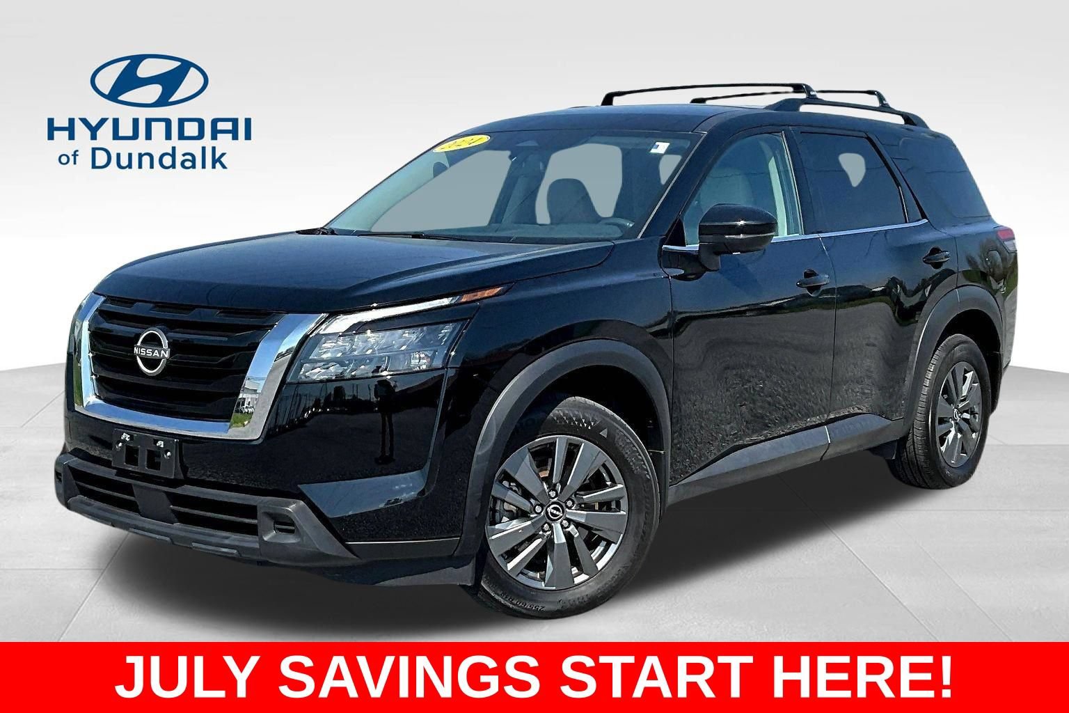 Used 2024 Nissan Pathfinder SV