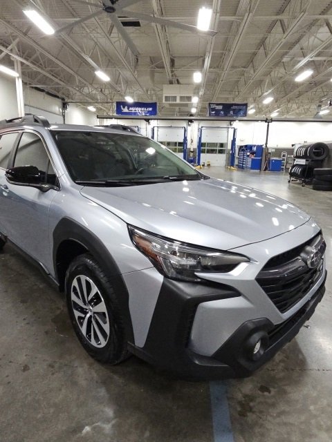 Certified 2025 Subaru Outback Premium w/ Popular Package #1A image 54